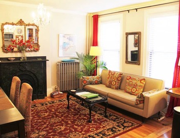 "Fort Hill Inn" Sunny, Penthouse Duplex! L@K 3 bed, 2 bath, 1.5 miles Center 5