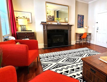 Fresh Modern City Loft Apt! Easy Access to the city! 5