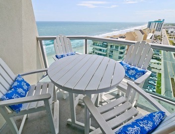 Penthouse Stunning Ocean Views Lazy River Indoor Pool 4