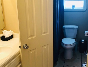 A beautiful spacious 3 bedroom two full bath home near msy airport 5