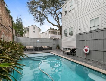 20% OFF Monthly | 10% OFF Weekly-Stylish 3BR on Carondelet by Hosteeva 4