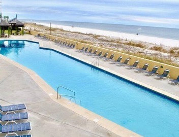 Best Splash Pad in town 2/2 sleeps 8 Phoenix V809 5