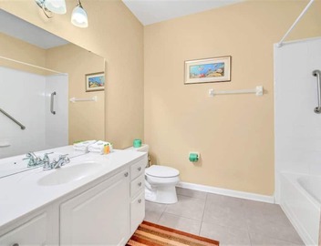 Vista Cay 3 Bed 2 BT Huge Upscale King WOW 3
