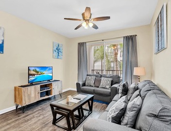 Vista Cay 2 Bed 2 BT Totally Remodeled Beauty 5