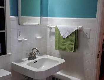 Big Beach Block Apartment Sleeps 6 Pets OK, Daily Rentals 2