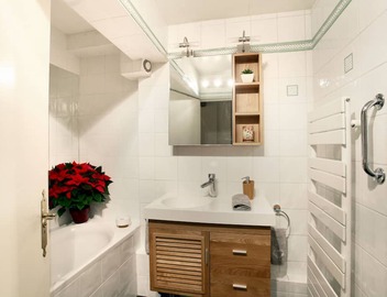 3 BR-2BA Luxury - Ile Saint Louis on the Seine River 2