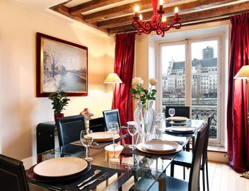 3 BR-2BA Luxury - Ile Saint Louis on the Seine River 5