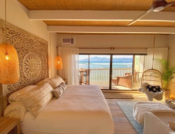 On Top of Water View-5 Stars-Pohailani 303 4