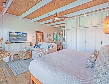 On Top of Water View-5 Stars-Pohailani 303 2