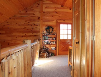 Hang out with Moose! Log Cabin near RMNP/Columbine Lake 2