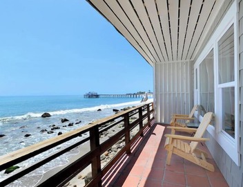 Oceanfront Cottage On Sandy Carbon Beach – Pelican 5
