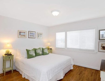 Oceanfront Cottage On Sandy Carbon Beach – Pelican 2