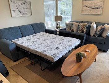 Beach Close 1BR Retreat Sleeps 4 Fireplace - Beach Trail Bungalow 4
