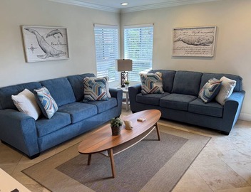 Beach Close 1BR Retreat Sleeps 4 Fireplace - Beach Trail Bungalow 2