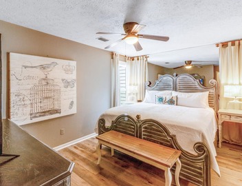 Oceanfront, 1st Floor (Lower), Fully-Updated, Luxurious 3-BR, 3-Bath Condominium 3