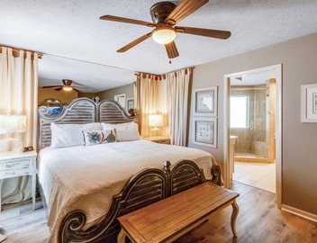 Oceanfront, 1st Floor (Lower), Fully-Updated, Luxurious 3-BR, 3-Bath Condominium 4