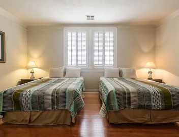 Walk to all the French Quarter attractions. A great space to enjoy NOLA 2