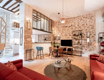 MARAIS, DUPLEX, STONE WALLS, 2 BATHROOMS 30–60 days ahead? Private offer. OL-VAs 4