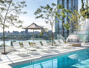 Deluxe One Bedroom Apartment in Trendy Yaletown 5
