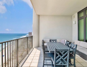 The Oasis 2502 | Spacious, Lazy River, Poolside Grill, New Splash Pad, Pool with Slide! 2