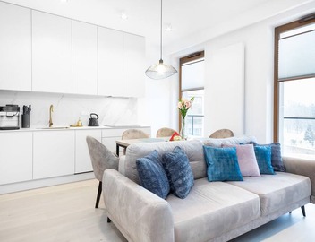Prestigious Apartment | Two Balconies, Garage Parking 3