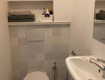 Cozy and Stylish Apt with garden in city center. 4