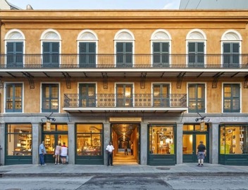 15% OFF Monthly | 10% OFF Weekly-Urban Oasis 4BD House close to FQ & City Hot Spots 3