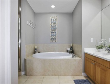 Pets Allowed! Waterfront & Walk to Beach! Free Activities Included! ~ 201 Harborview Grande 5