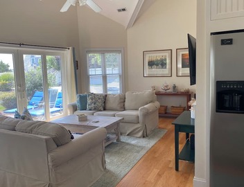 Pristine Year Round Retreat in Private Lewis Bay Compound w/video tour! 4