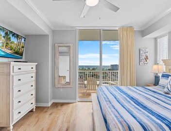 Sandpiper PH-08 ~ Destin West End-Unit Penthouse ~ Lazy River ~ Amazing Views ~ Rooftop Grill 2