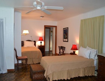 Quiet Cozy Cottage Minutes to French Quarter & Airport 2