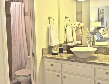 STRANDS BEACH & GARDEN RETREAT; California Riviera 4