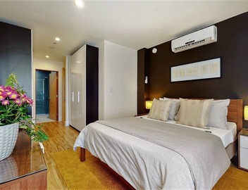 Centrally Located Modern Luxury, Walking Distance to UCLA, Westwood 3