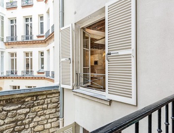 Saint Germain Beautiful Sudio 4