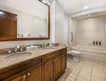 2 BDRM CONDO~ CANCUN RESORT LAS VEGAS~ GREAT POOLS ~ ON SOUTH LAS VEGAS BLVD! 5