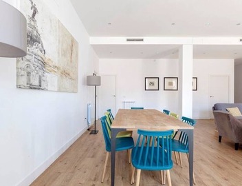LUXURY APARTMENT WITH 4 ROOMS, 4 BATHROOMS AND LARGE TERRACE, FREE WIFI 3