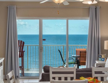 Gorgeous Unit! Direct Ocean View. Updated Unit! 2
