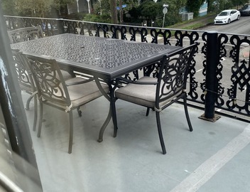 Elegant, Luxuriously Furnished Historic Property In The Garden District Sleeps 4 4