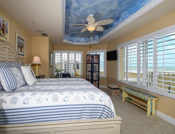 Chateaus on White Sands 502 Beachfront Condo 2