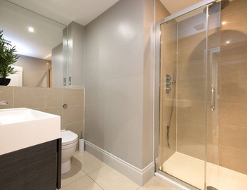 Prestigious Apartment in the heart of Edinburgh 4