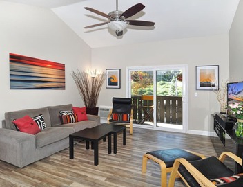 SPECIAL 11/1 - 12/1 89NT BEAUTIFUL CONDO! WALKING TRAIL TO GORGEOUS BEACH 3