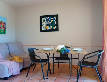 Apartment in the heart of Vaucluse close to the tourist attractions of Vaucluse 3
