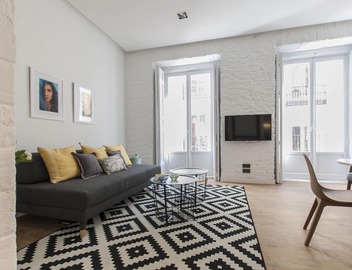 Luxury Aprt. Trendy Chueca, Madrid Center, Walk to Museums, Plazas and Gran Via 5