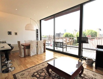Stunning Penthouse with views of the London Eye - 2BR, 2BR 4