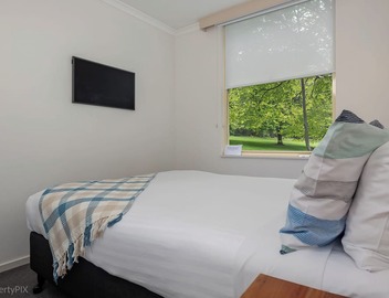 Spacious Salamanca apartment 3
