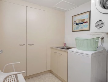 Spacious Salamanca apartment 4