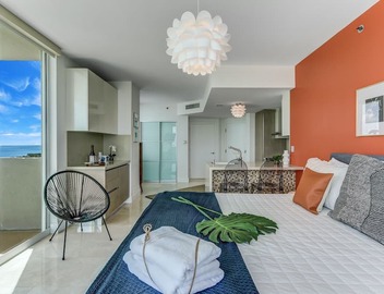 Stunning Corner Deluxe Studio Free Parking 2