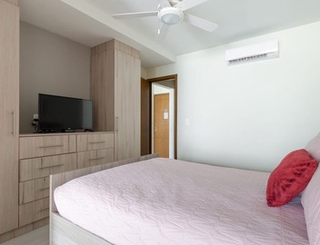 Large apartment with pool and terrace! 3