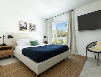 Avalon 2 Unit Buyout (I & III) AvantStay | Mins to Gaslamp| Beautiful Deck w/BBQ 3