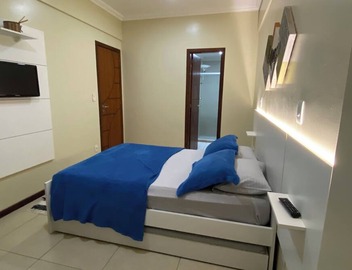 Fully furnished apartment with 3 bedrooms and 2 parking spaces. 3